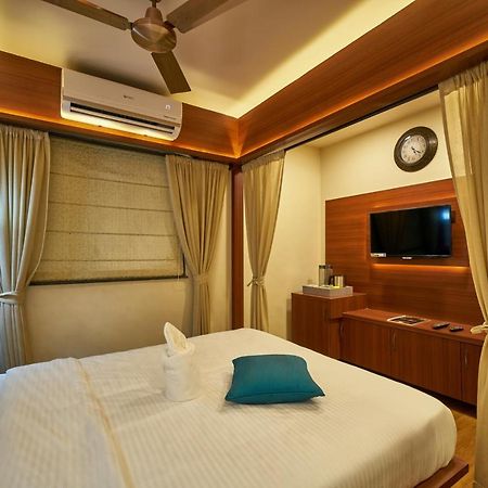 Tranquil La Casa Hotel Pune Luaran gambar