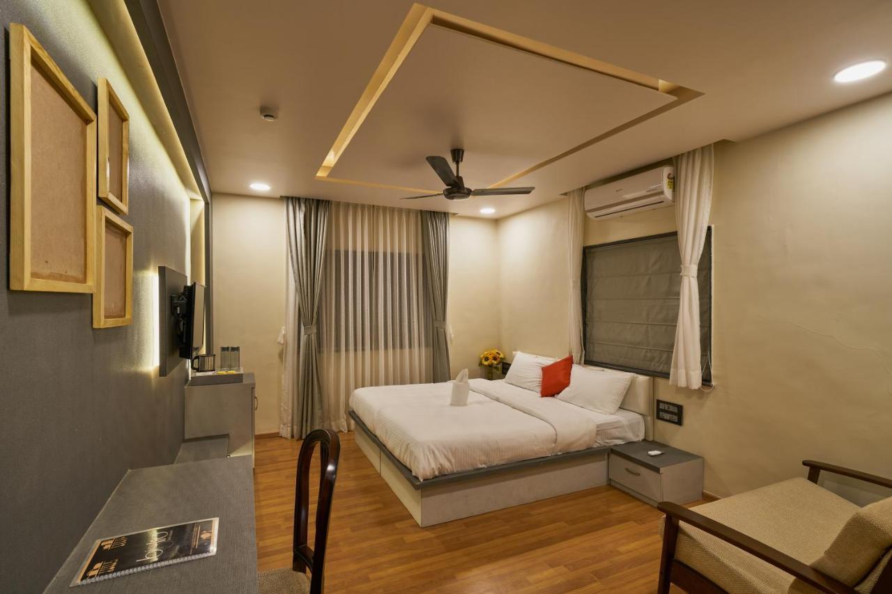 Tranquil La Casa Hotel Pune Luaran gambar