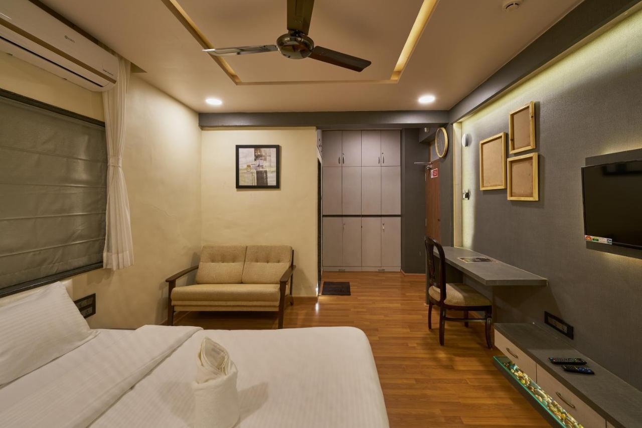 Tranquil La Casa Hotel Pune Luaran gambar